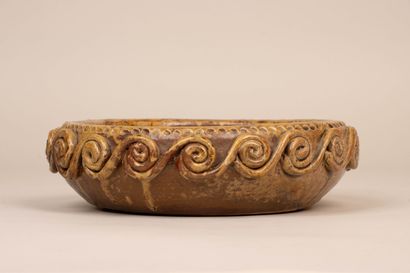 André ROZAY (1913-1991) 
Coupe grès soulignée...