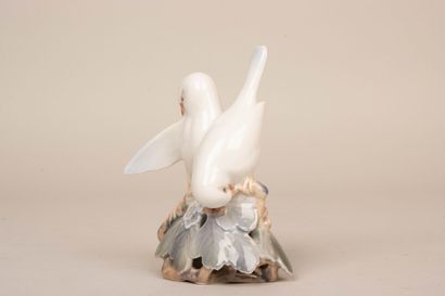 Royal Copenhague - Deux statuettes en porcelaine...