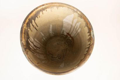 Léon POINTU (1879-1942):
Large cache pot....