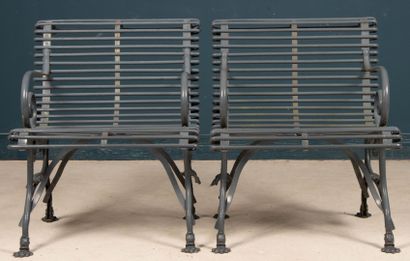 Paire de fauteuils de jardin à lattes en...