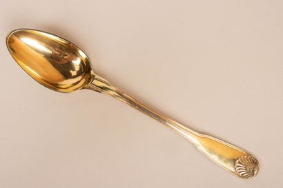 Rare cuiller à ragout en argent massif vermeille...