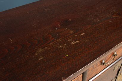 Cabinet en bois exotique et placage.
Corée...