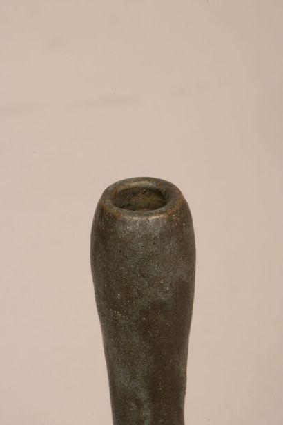 Theo PERROT (1856-1942). 
Stoneware soliflore...