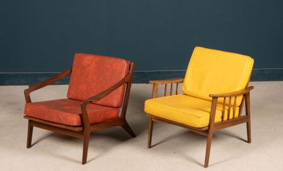 Deux fauteuils en teck 
Design scandinave...