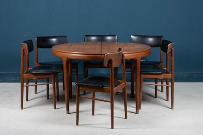 Round teak table and six chairs
Scandinavian...