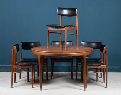Round teak table and six chairs
Scandinavian...
