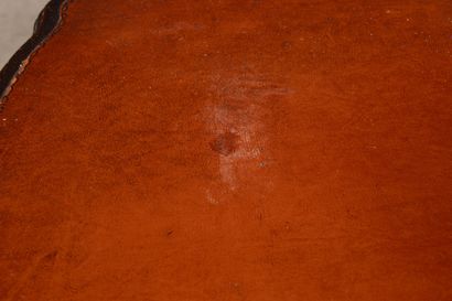 Paire de sellettes en acajou, piètement à...
