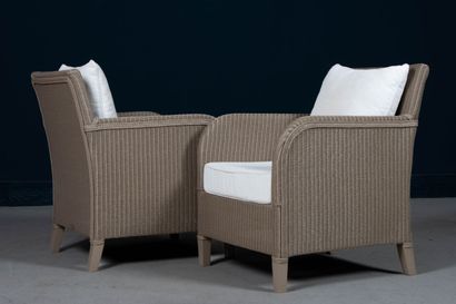 Vincent Sheppard
Paire de fauteuils en fibre...