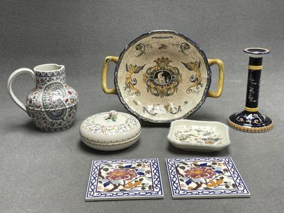 Ensemble de faïence de Gien. 
Melonnière,...