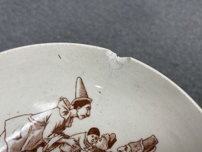LUNEVILLE 
Partie de dinette pour poupée...