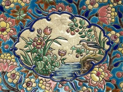 Emaux de LONGWY.
Plat sur talon. 
H. :7 cm
D....