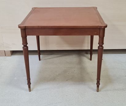 Table à jeux en placage d'acajou, plateau...
