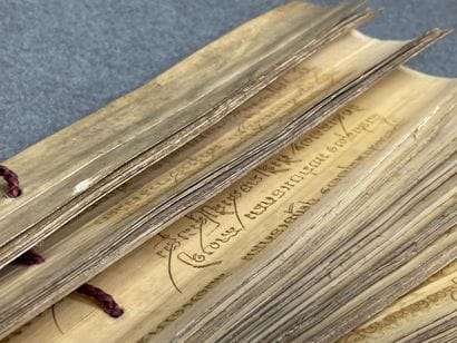 Trois livres de prières birrmans
L. :24 cm,...