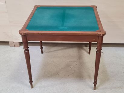 Table à jeux en placage d'acajou, plateau...