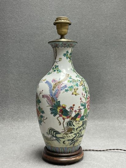 Pied de lampe en porcelaine de Chine
H. :39...