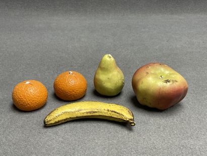 Fruits en céramique et platre
Pomme, poire,...