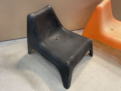 Deux fauteuils de jardin IKEA signés Thomas...