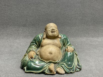 Bouddha en terre cuite émaillée céladon dans...