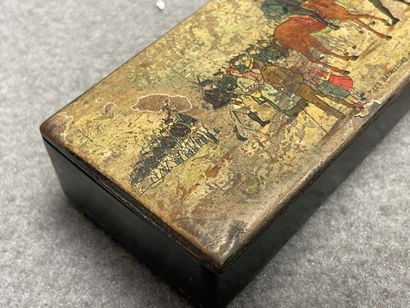 Necessaire à écrire, métal argenté et manche...
