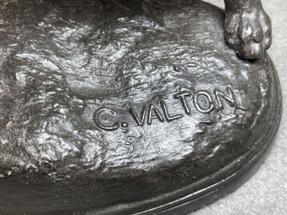 Charles VALTON (1851-1918) d'après.
chien...