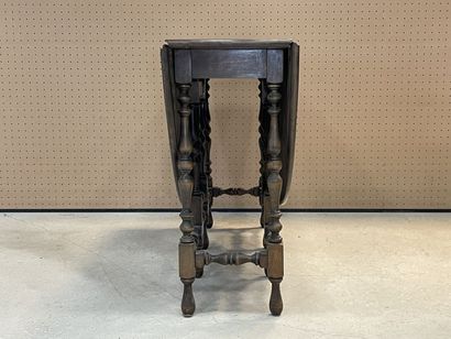 Table gateleg 
76 x 137 x 137 cm. 
76 x 137...