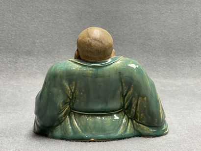 Bouddha en terre cuite émaillée céladon dans...