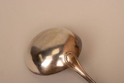 Louche en argent
Poinçon minerve 925°/00
Poids:...