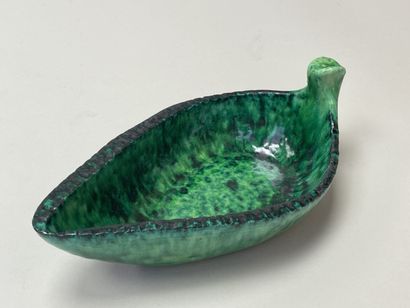 ACCOLAY
 Vide-poche vert 
7,5 x 21 x 11 ...