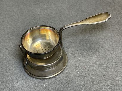 Passe-thé en argent
67.46 g