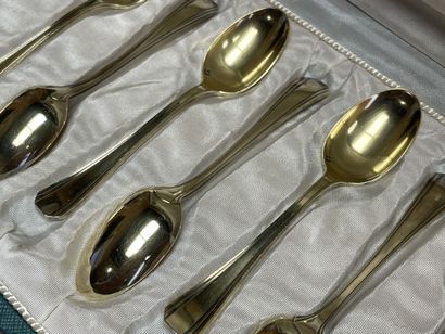 CHRISTOFLE modèle Boréal
suite de douze cuillères...