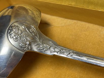 Ménagère de couverts en métal argenté, style...