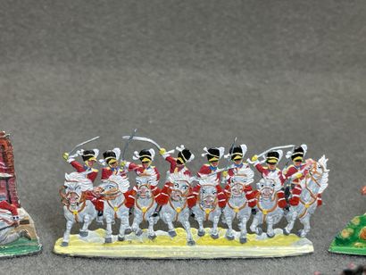 Collection de soldats etains plat, peints,...