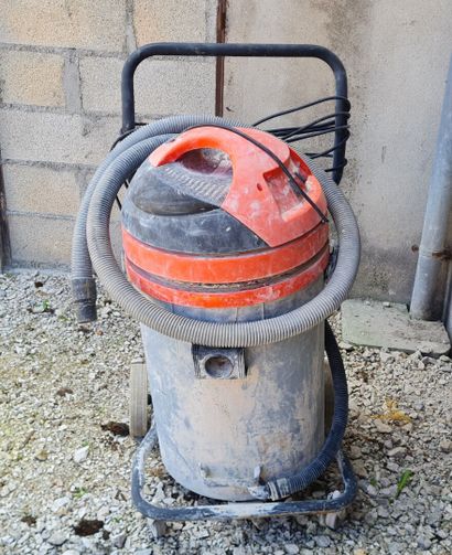 Aspirateur à eau GOTZ