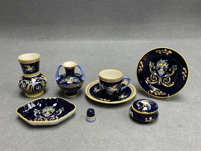 GIEN Collection Renaissance fond bleu
- Vase...
