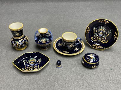 GIEN Collection Renaissance fond bleu
- Vase...