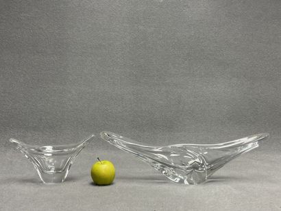 DAUM 
Deux coupes en cristal. 
15 x 51 x...