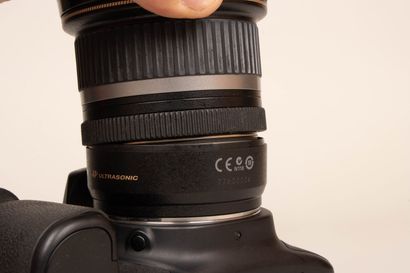 CANON EOS 60D
Appareil photo reflex numérique...