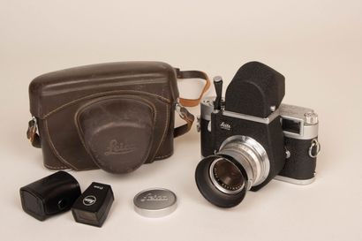LEICA. 
Appareil photo argentique M2 avec...