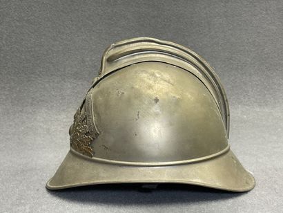 Casque de sapeur-pompier de Précy sur Oise....