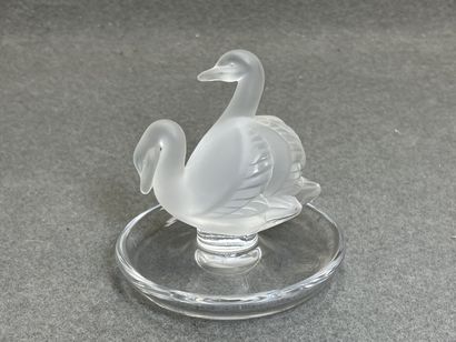 LALIQUE FRANCE.
Baguier en cristal translucide...