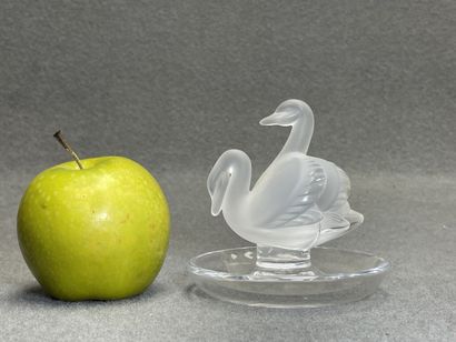 LALIQUE FRANCE.
Baguier en cristal translucide...