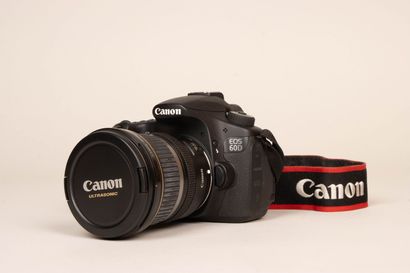 CANON EOS 60D
Appareil photo reflex numérique...