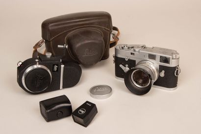 LEICA. 
Appareil photo argentique M2 avec...