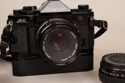 Appareil photo CANON A-1. 
et deux objectifs
-Canon...