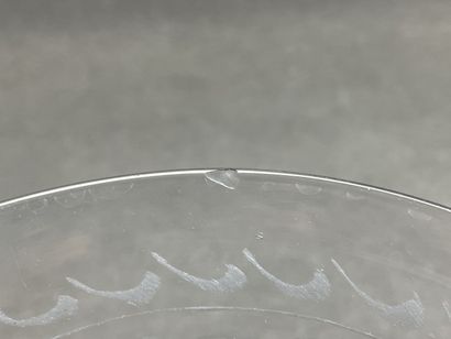 Deux grands verres d'amitié sur piedouche....