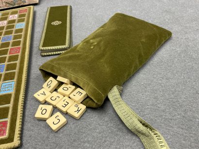 Scrabble de luxe en velours. Années 1970