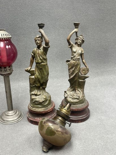 Ensembles de lampes à pétrole et paire de...