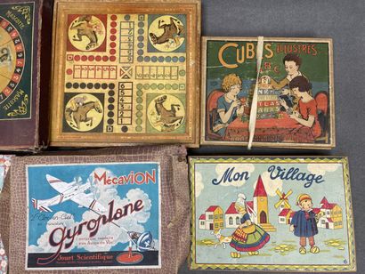 Carton de jeux de société
Monopolis, petits...