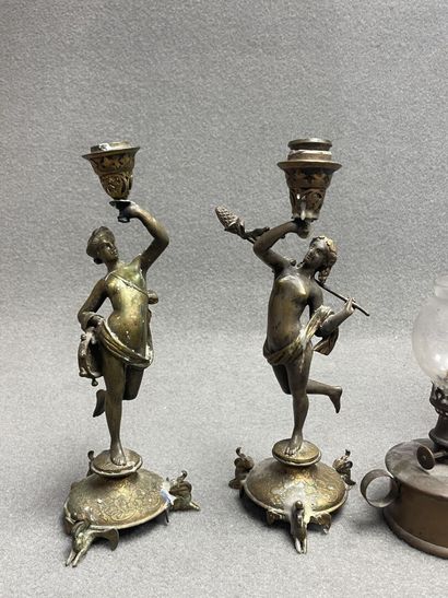 Ensembles de lampes à pétrole et paire de...