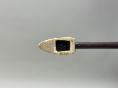 Deux archets
L: 74 cm
